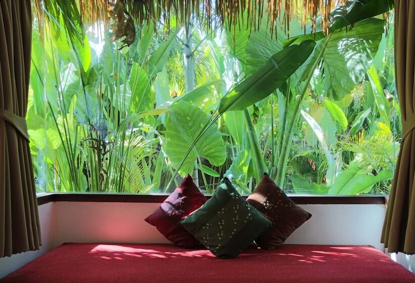 Отель Mali Resort Pattaya Beach Koh Lipe