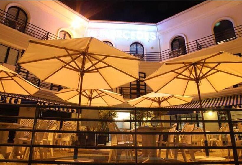 בית מלון כפרי Mercedes