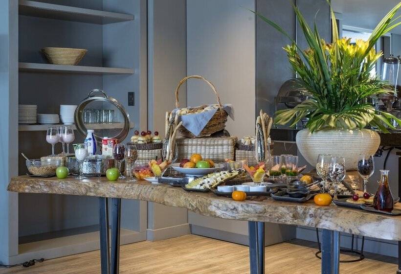 בית מלון כפרי Movich Buro 51