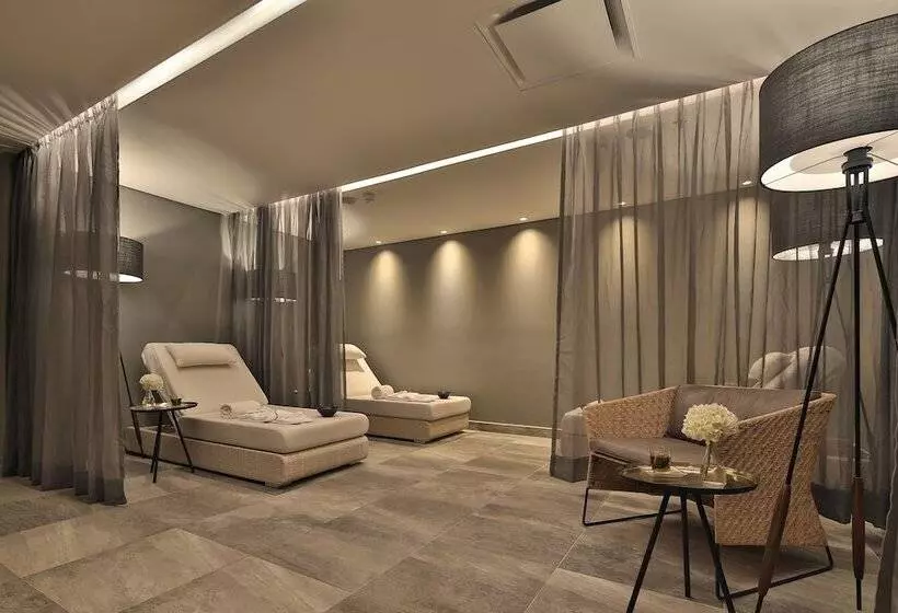 فندق Movich Buro 51