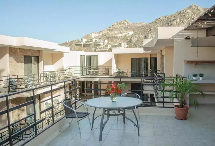 ホテル Pedregal Suites Marina And Downtown