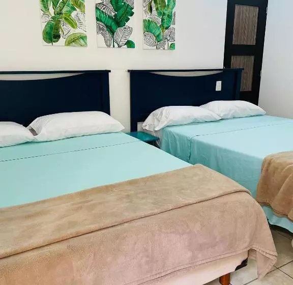 ホテル Pedregal Suites Marina And Downtown