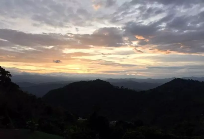 هتل Phumorkdao Resort