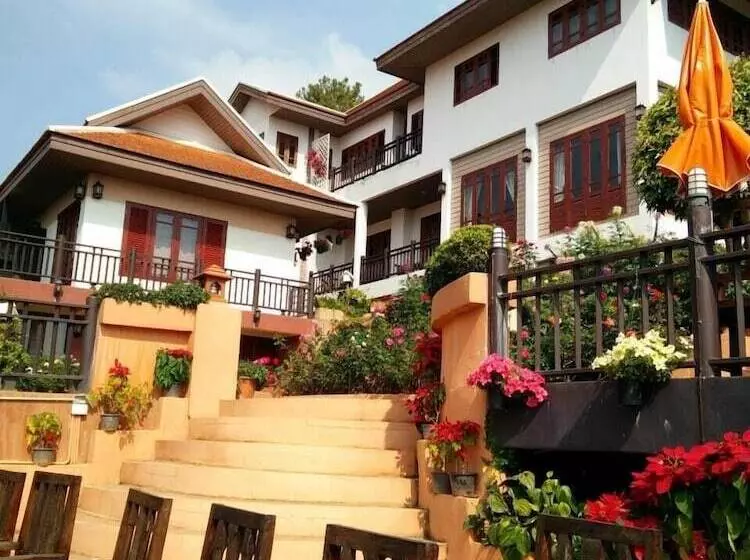هتل Phumorkdao Resort