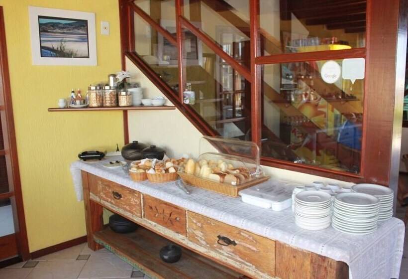 Hotel Casa Dos Arcos Bed And Breakfast