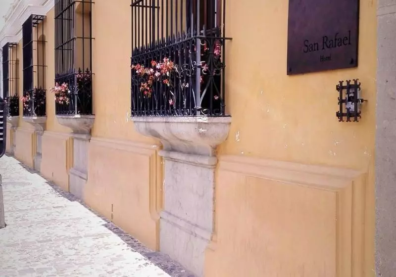هتل San Rafael