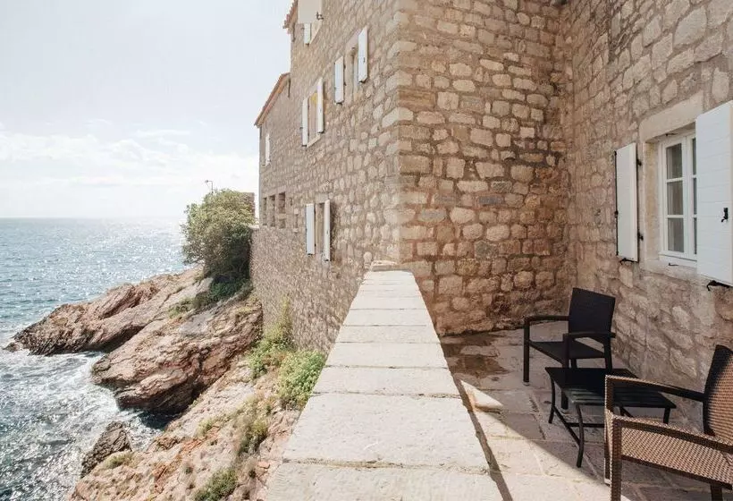 هتل Aman Sveti Stefan