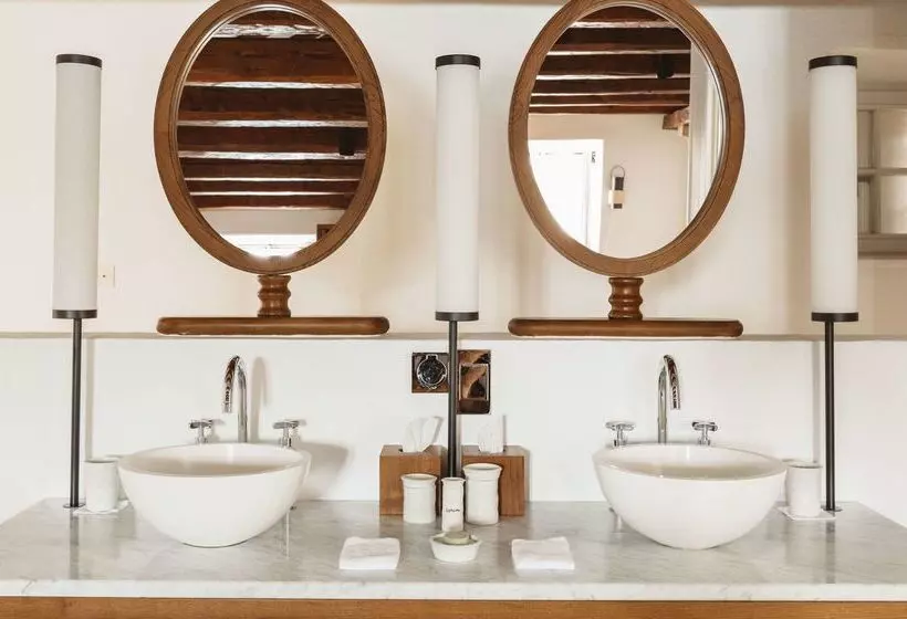 هتل Aman Sveti Stefan