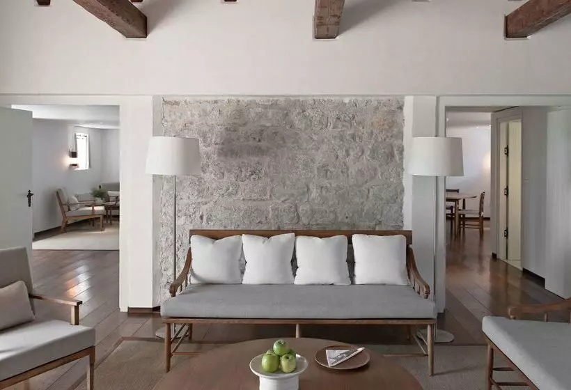 هتل Aman Sveti Stefan