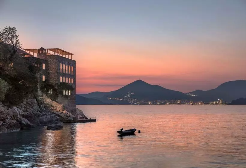 هتل Aman Sveti Stefan