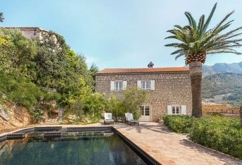 هتل Aman Sveti Stefan