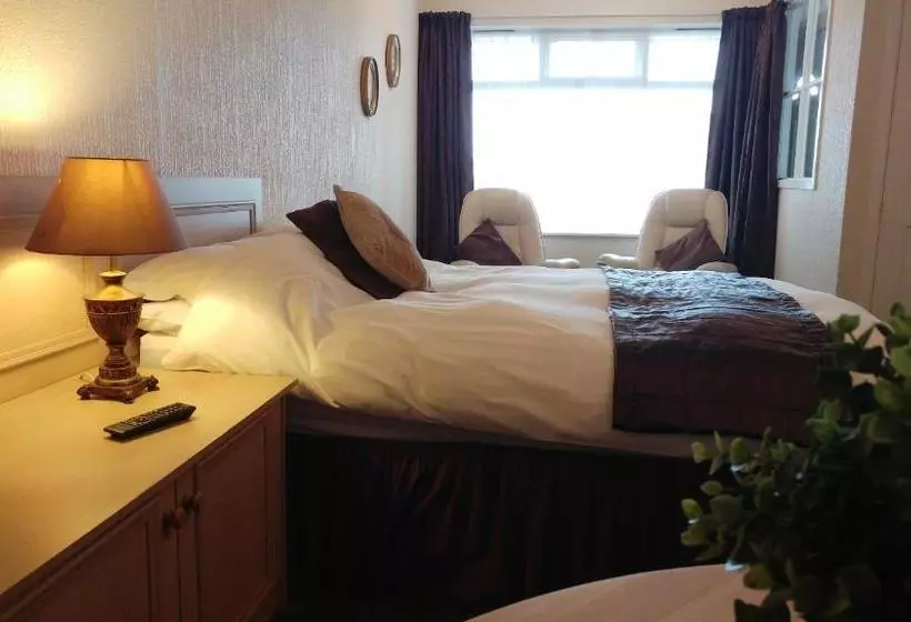 בית מלון כפרי Swan Studios