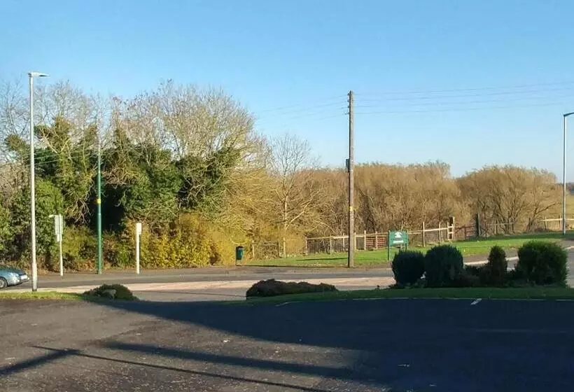 בית מלון כפרי Swan Studios