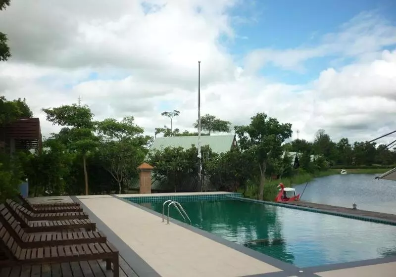 هتل Tanita Lagoon Resort