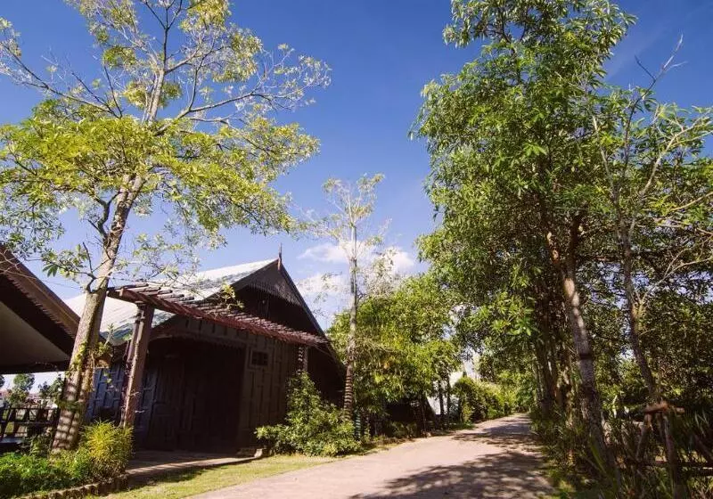 هتل Tanita Lagoon Resort