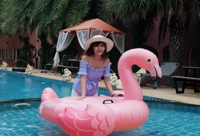 Szálloda Thada Chateau