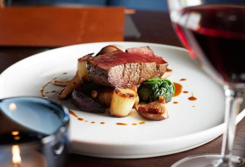 בית מלון כפרי The Ingham Swan