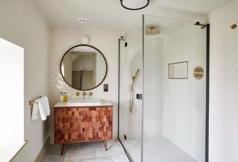 בית מלון כפרי The Ingham Swan