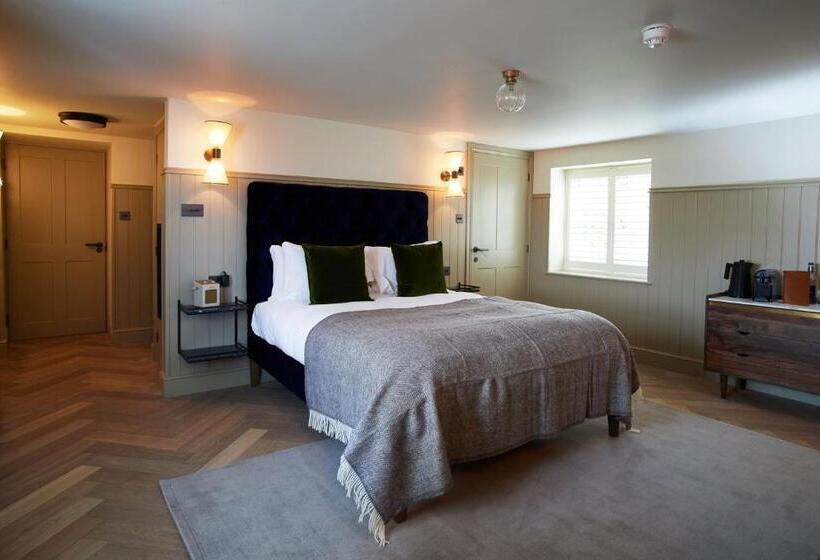 בית מלון כפרי The Ingham Swan