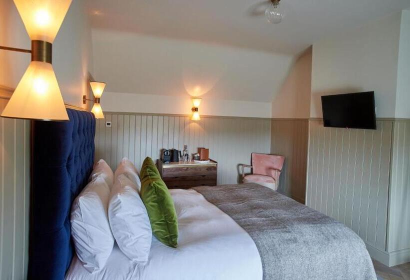 בית מלון כפרי The Ingham Swan