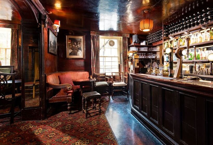 酒店 The Pheasant Inn The Inn Collection Group