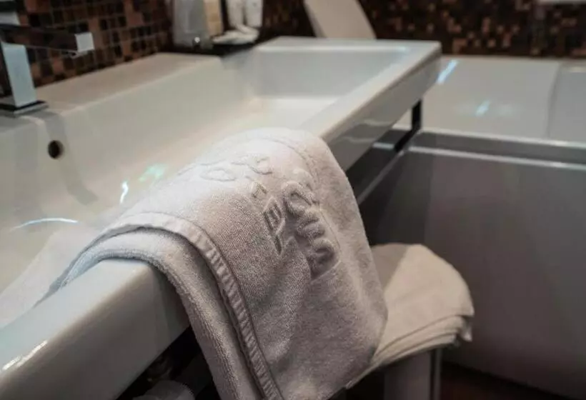 酒店 Villa Eva Beach