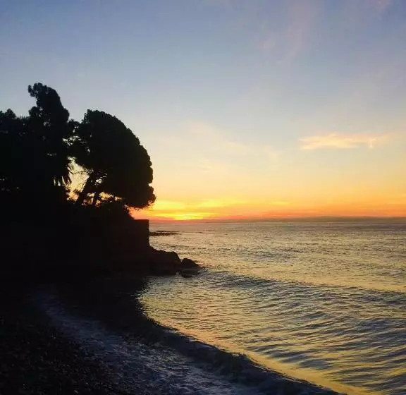 酒店 Villa Eva Beach