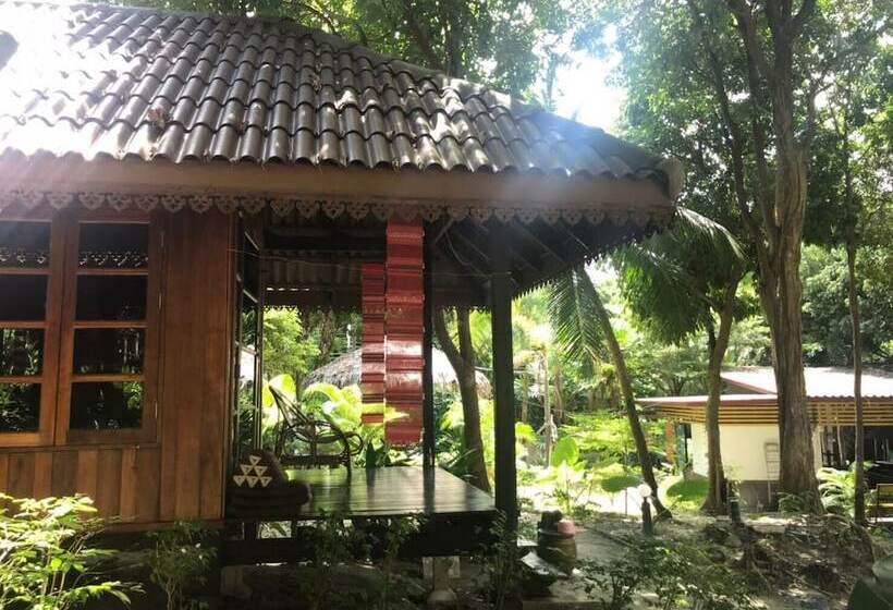 Lipe Sunset Forest Resort