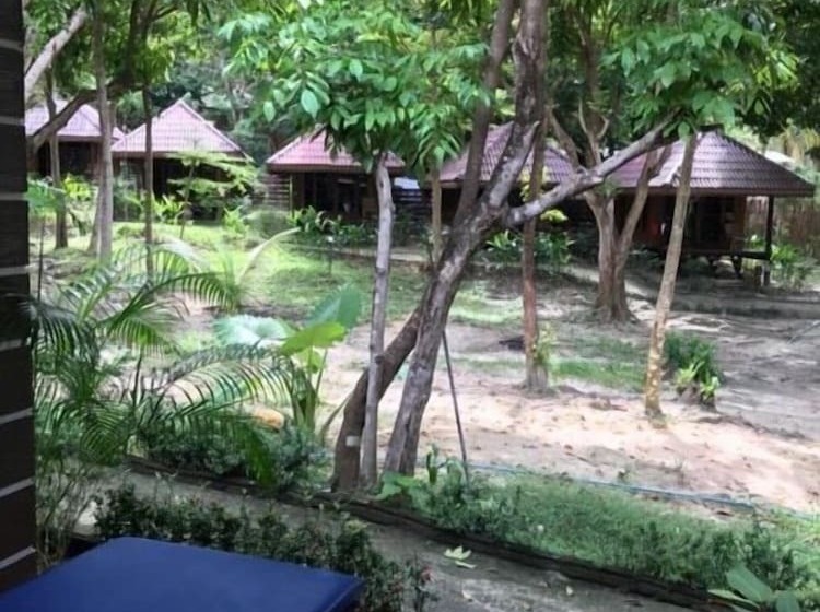 Lipe Sunset Forest Resort