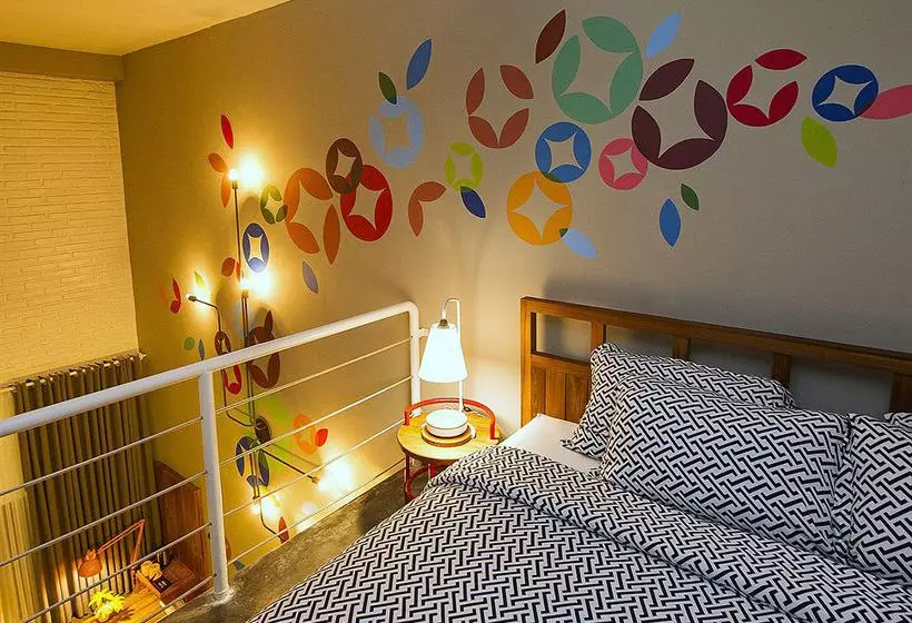 Lokal Hotel & Restaurant