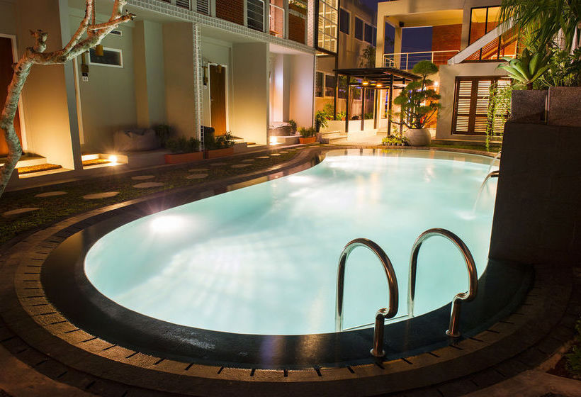 Lokal Hotel & Restaurant