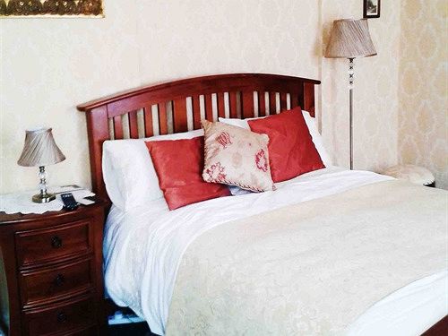 بنسيون Mcmahon Guest House