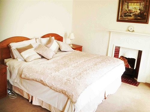 بنسيون Mcmahon Guest House