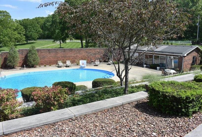 بنسيون The Legend Of French Lick