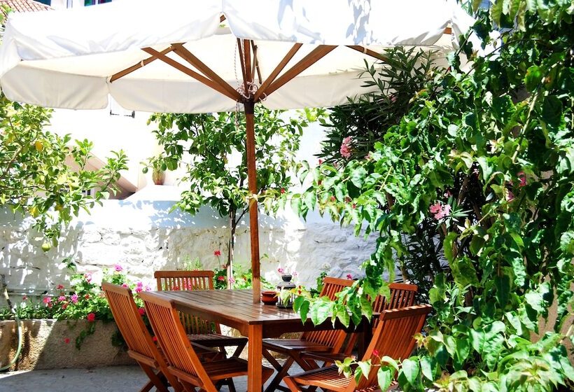 膳宿费 Twin House