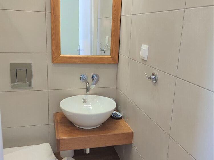 膳宿费 Twin House