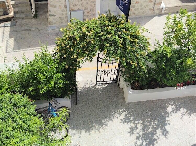 膳宿费 Twin House