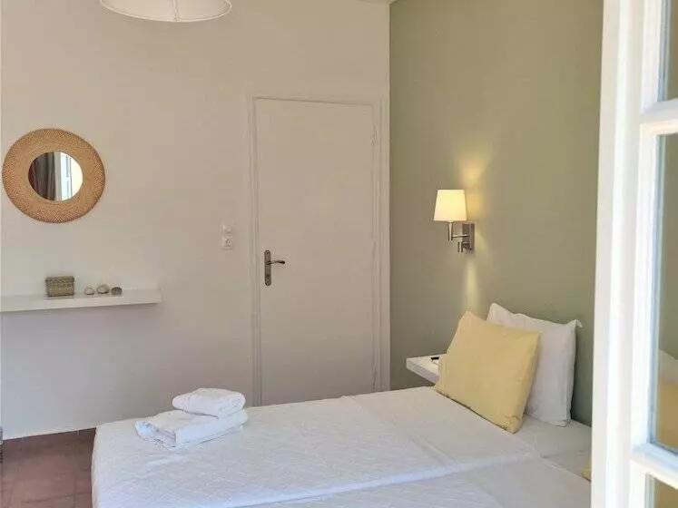 پانسیون Twin House