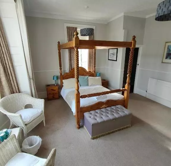 پانسیون Valentine Guest House