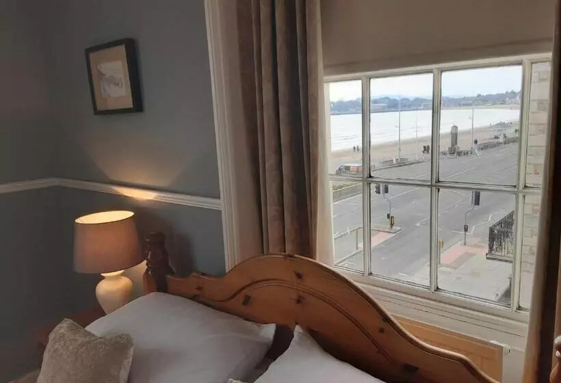 پانسیون Valentine Guest House