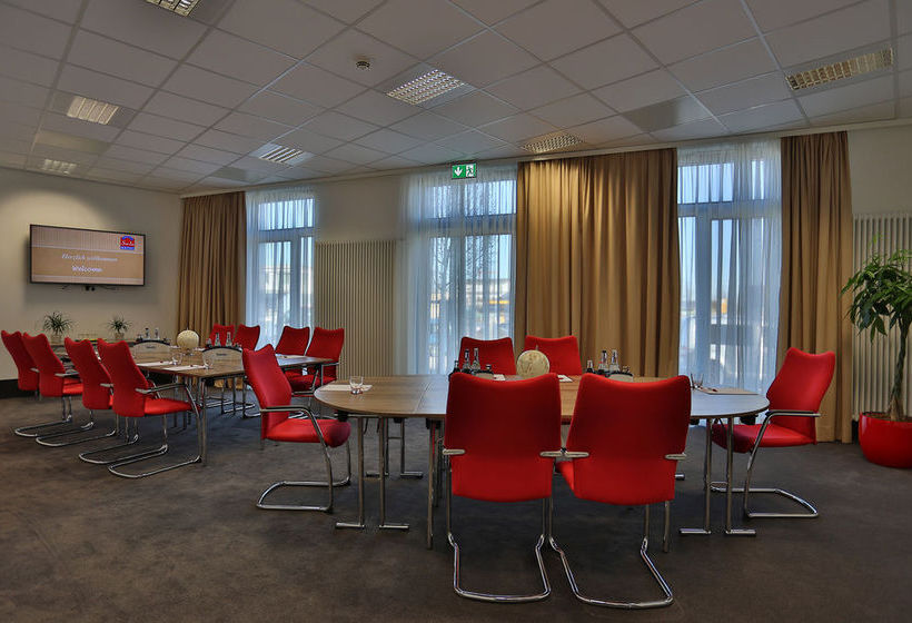 Messe & Airport Hotel Stuttgart
