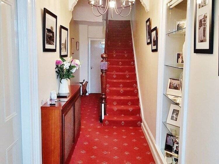 Wanderin  Heights   B&b