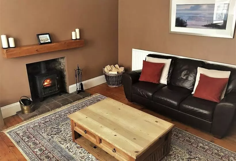 Wanderin Heights B&b