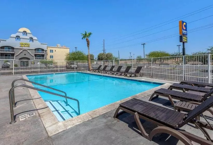 Hotelli Mainstay Suites El Centro I8