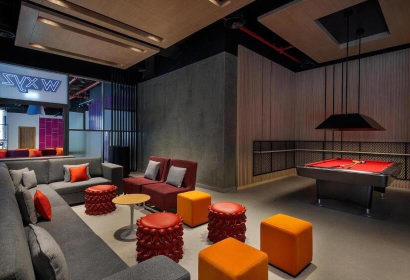 Отель Aloft Dubai Airport