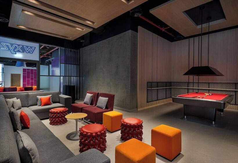 Отель Aloft Dubai Airport