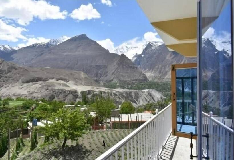 Peace Land Hotel Hunza