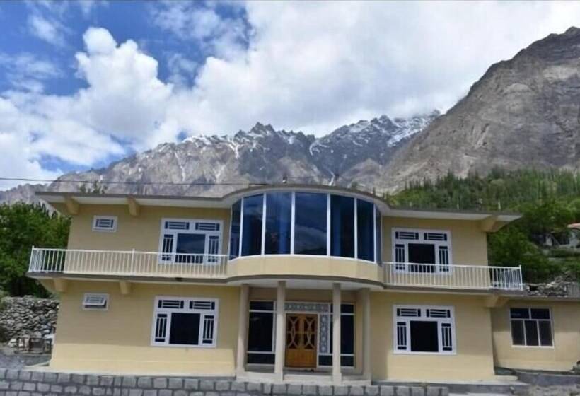 Peace Land Hotel Hunza