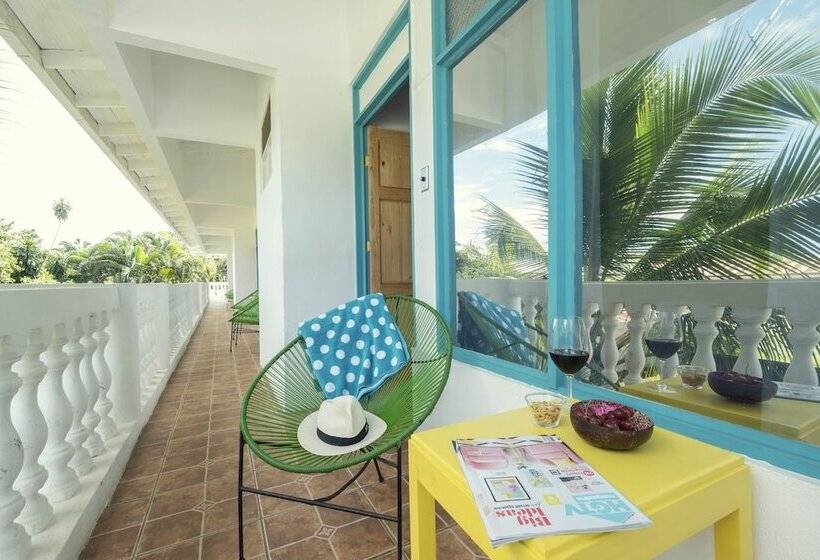 هتل Bird Of Paradise