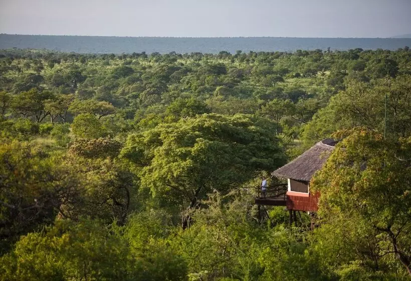 Hotelli Elewana Tarangire Treetops